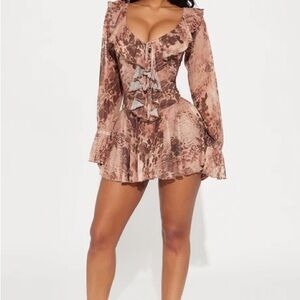 💲 NWT Ruffle Tie-Front Mini Dress in Blush Brown